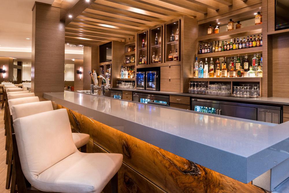 Marriott Melville Long Island Exterior foto