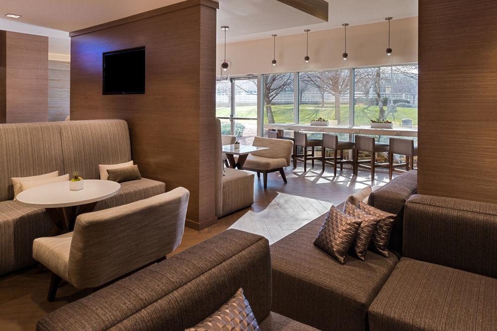 Marriott Melville Long Island Exterior foto