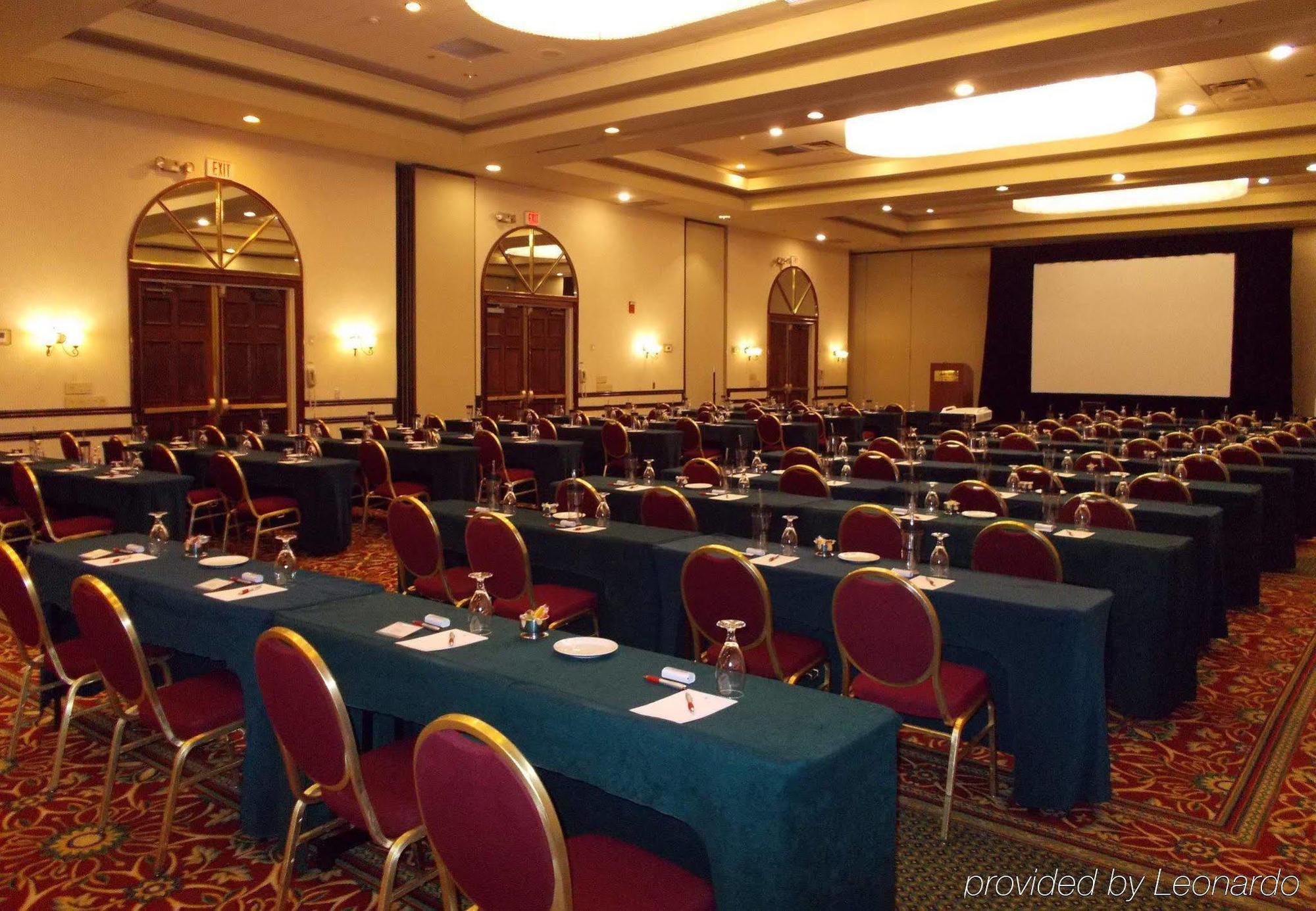 Marriott Melville Long Island Exterior foto